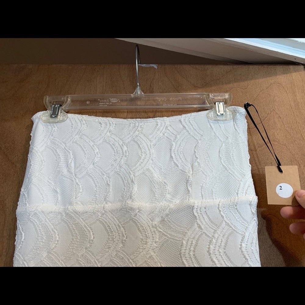 Nightcap Clothing Bridal Gown - Picture 4 of 7